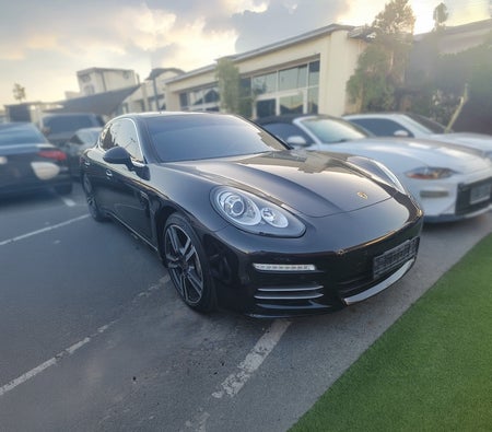 Porsche Panamera 4S 2014, photo 3 of 4