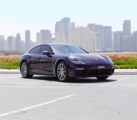 Porsche Panamera Platinum Edition 2023