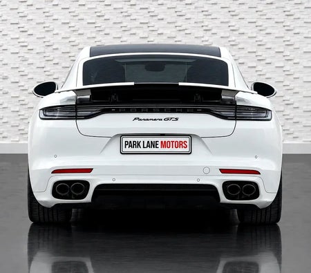 Porsche Panamera GTS 2022, photo 4 of 4
