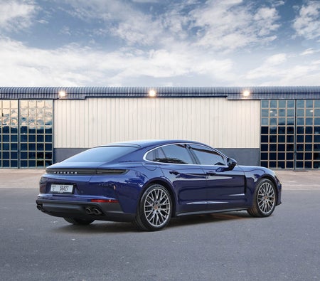 Porsche Panamera Platinum Edition 2024