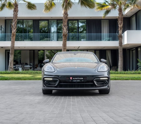 Gray Porsche Panamera Platinum 2023