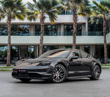 gris Porsche Taycan 4S 2021 gris Porsche Taycan 4S 2021