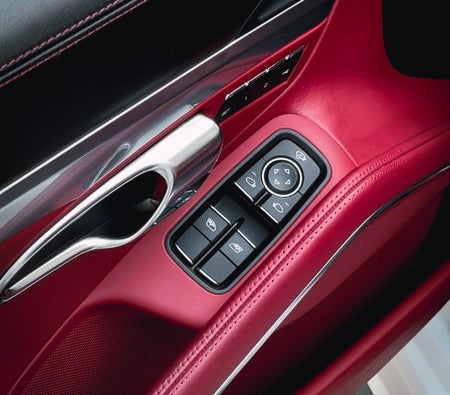 Porsche 718 Boxster Convertible 2022