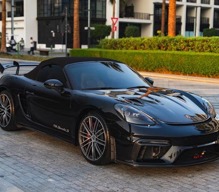 Porsche 718 Boxster S 2024
