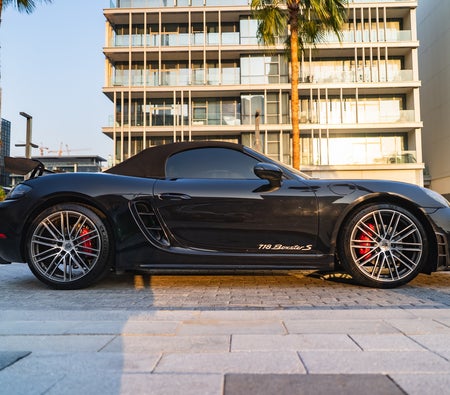 Porsche 718 Boxster S 2024