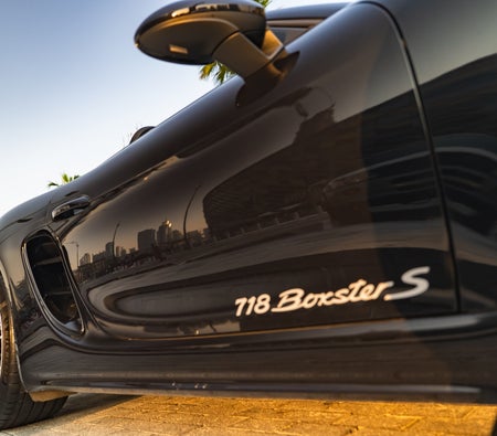 Porsche 718 Boxster S 2024