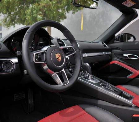 Black Porsche 718 Boxster 2023 Black Porsche 718 Boxster 2023