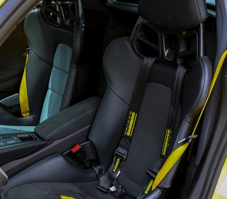 Porsche 718 Cayman GT4 RS 2023
