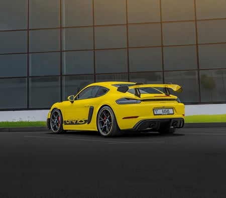 Porsche 718 Cayman GT4 RS 2023