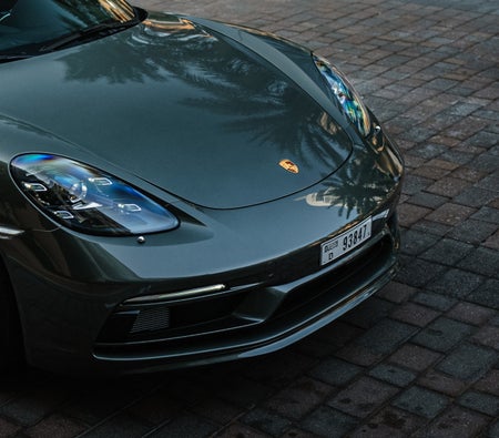 Porsche 718 Cayman 2024