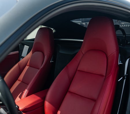 Porsche 718 Cayman 2024
