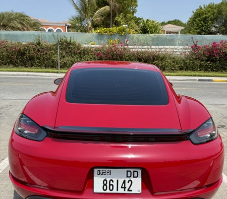 Porsche 718 Cayman 2024