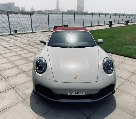 Porsche 911 Carrera 4S 2025