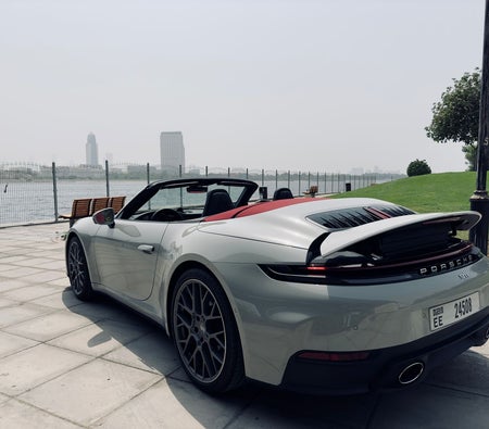 Porsche 911 Carrera 4S 2025