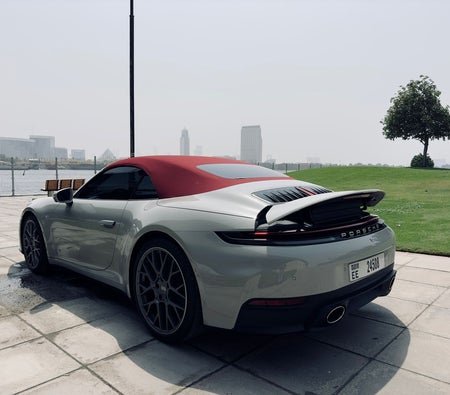 Porsche 911 Carrera 4S 2025