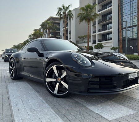 Porsche 911 Carrera 4S 2025