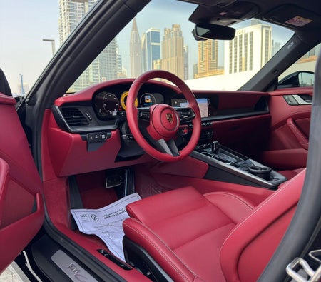 Porsche 911 Carrera 4S 2025