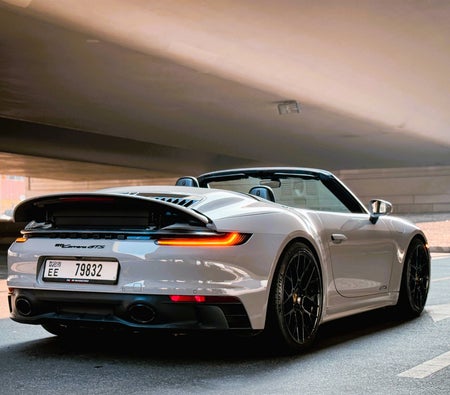 Porsche 911 Carrera GTS Spyder 2024