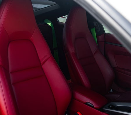 Mavi Porsche 911 Carrera 2021