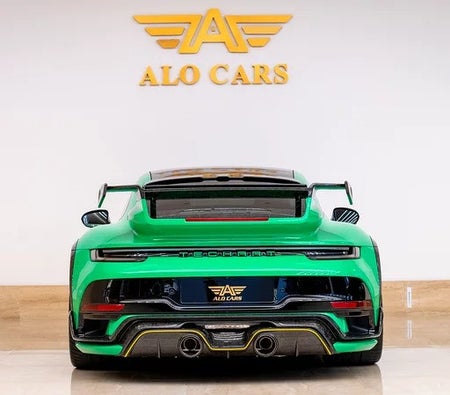 Green Porsche 911 Carrera Turbo S 2023