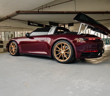 Porsche 911 Targa 4 GTS Spyder 2022