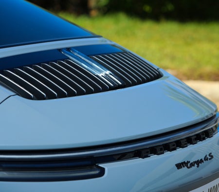 Gray Porsche 911 Targa 4 GTS Spyder 2023