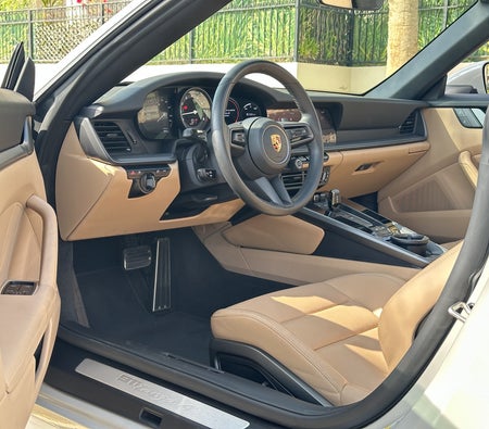 Porsche 911 Targa 4 GTS Spyder 2023