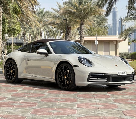 Porsche 911 Targa 4 GTS Spyder 2023