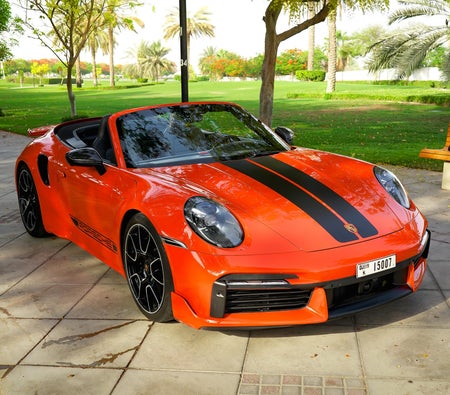 Portakal Porsche 911 Turbo S Convertible 2021 Portakal Porsche 911 Turbo S Convertible 2021