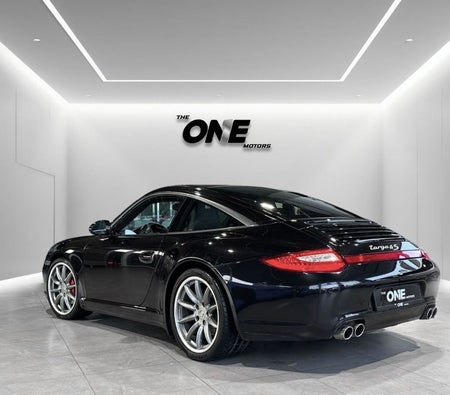Black Porsche 911 Targa 4S 2009