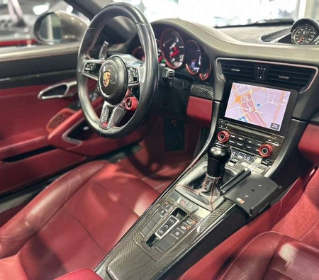 Porsche 911  2017, photo 4 of 4
