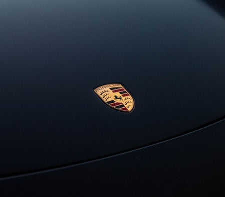 Porsche 911 2019, photo 2 of 4