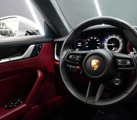 Porsche 911 Turbo S 2021, photo 4 of 4