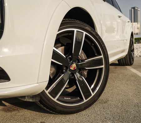 Porsche Cayenne Coupe 2023