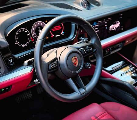 Porsche Cayenne Coupe 2024