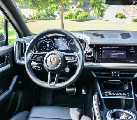 Porsche Cayenne S V8 2024