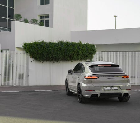 Porsche Cayenne GTS 2023