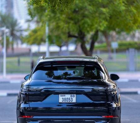 Porsche Cayenne GTS 2023