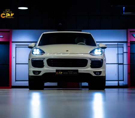 Porsche Cayenne S 2015, photo 2 of 4