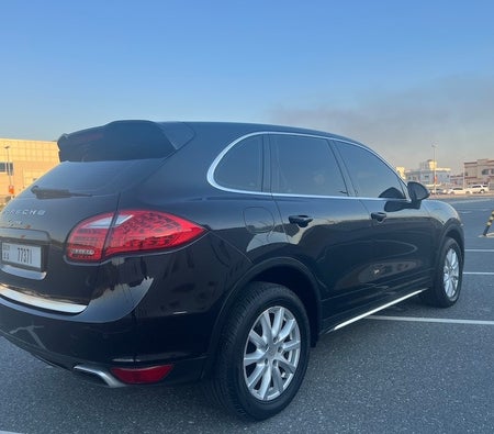 Porsche Cayenne 2014, photo 2 of 4