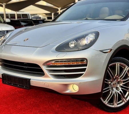 Porsche Cayenne S Platinum 2014, photo 4 of 4