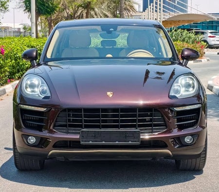 Porsche Macan S 2017, photo 3 of 4