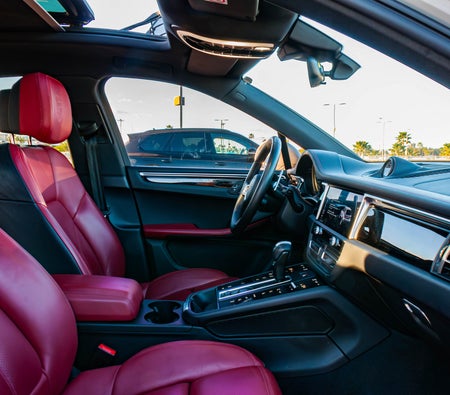 Gray Porsche Macan S 2024 Gray Porsche Macan S 2024