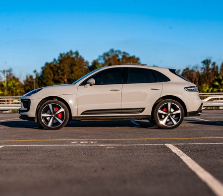 Gray Porsche Macan S 2024 Gray Porsche Macan S 2024