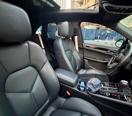 Porsche Macan S 2024