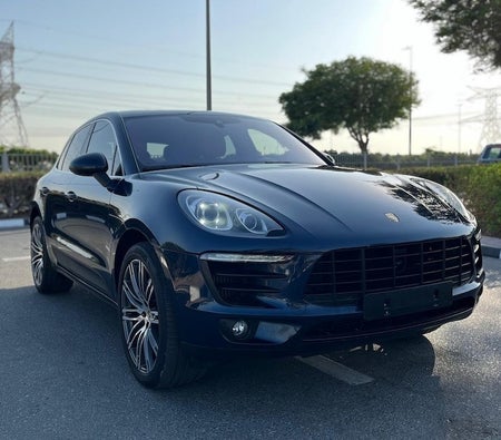 Porsche Macan S 2015, photo 2 of 4
