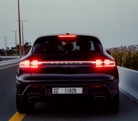Porsche Macan 2022