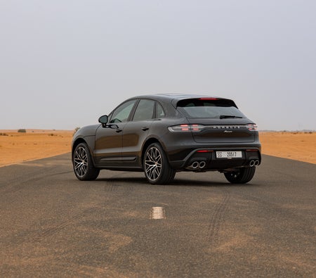 Porsche Macan 2025