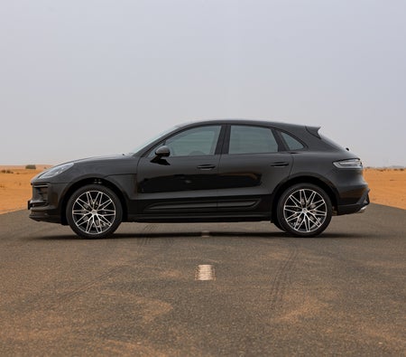 Porsche Macan 2025
