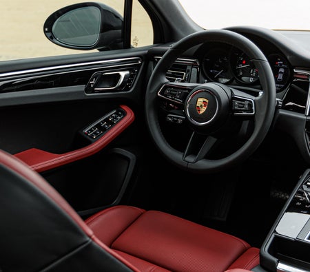 Porsche Macan 2025